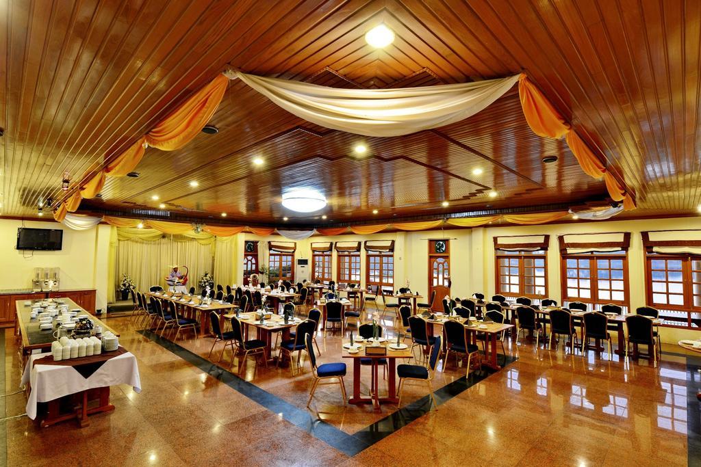 Win Unity Resort Hotel Monywa Exterior photo