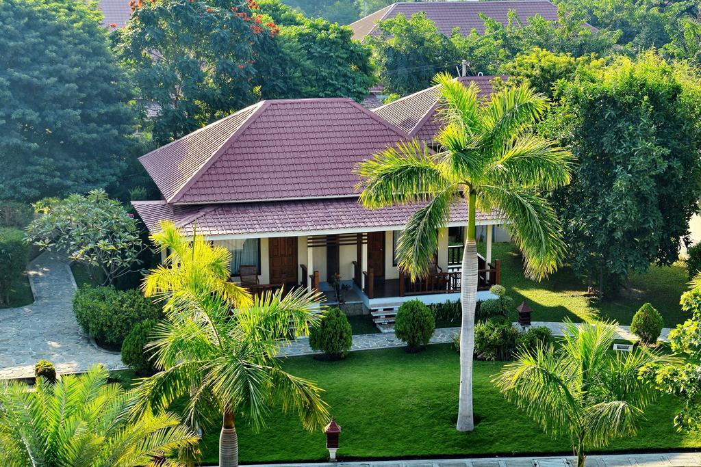 Win Unity Resort Hotel Monywa Exterior photo