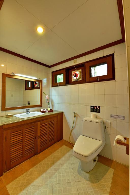 Win Unity Resort Hotel Monywa Room photo